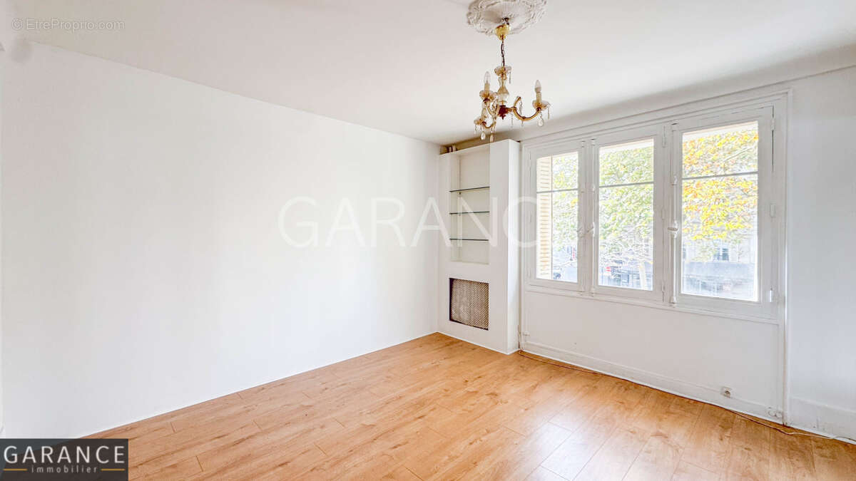Appartement à PARIS-12E