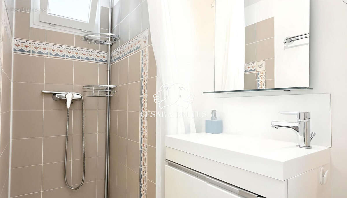 Appartement à LYON-6E