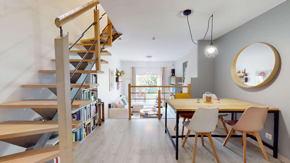 Maison à BOIS-D'ARCY