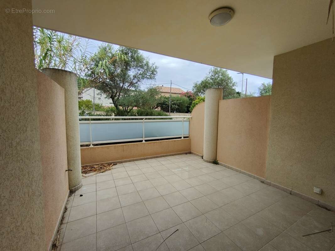 Appartement type 2 proche centre Ile Rousse - photo 8
