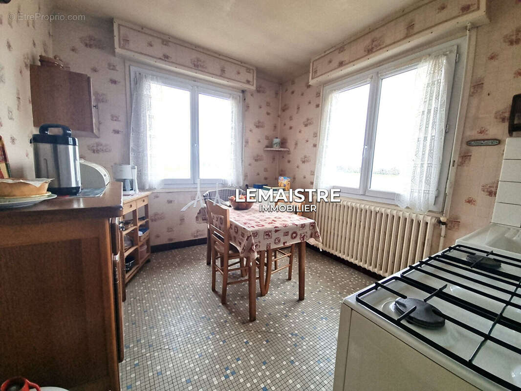 Maison à SAINT-ROMAIN-DE-COLBOSC