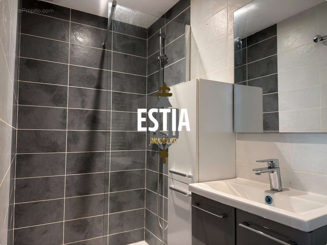 Appartement 57 m² à Nancy  - photo 8