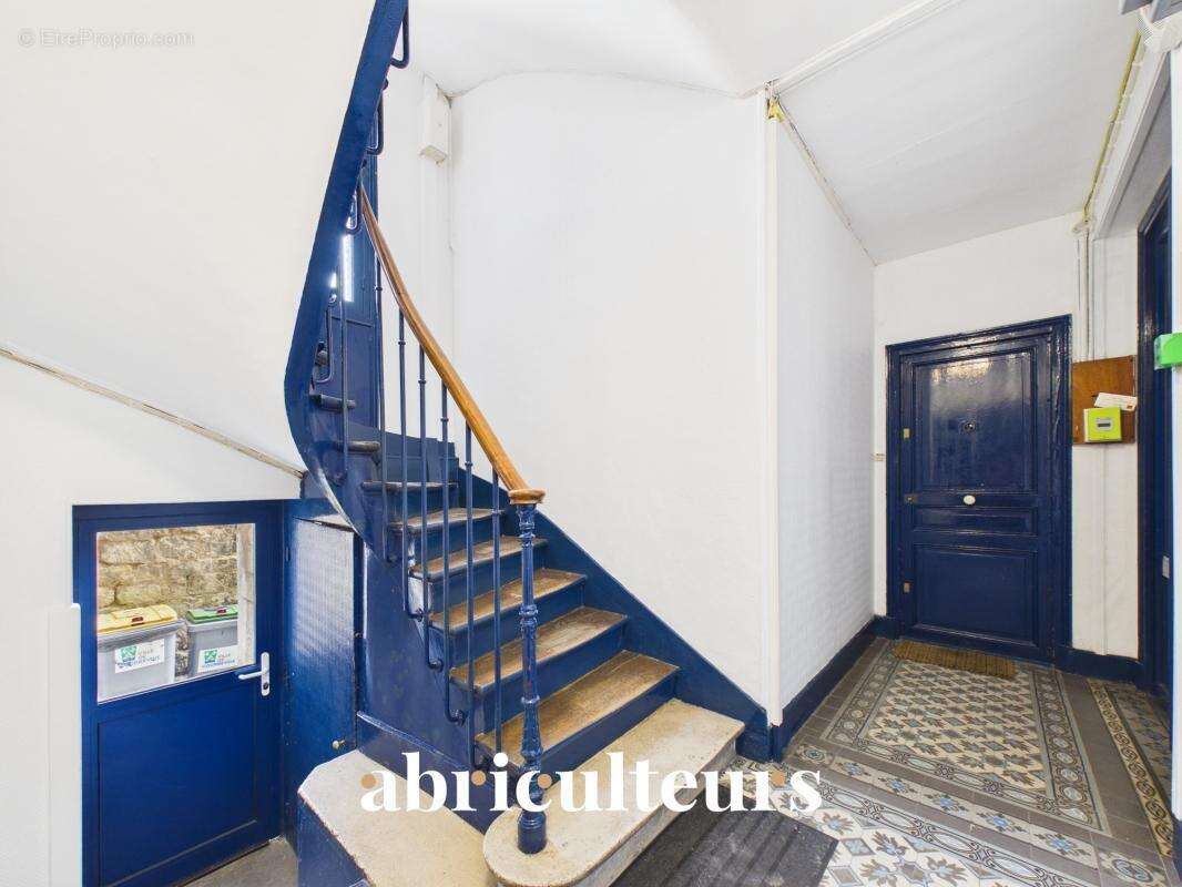 Bel appartement  lumineux de 50,7 m²  en vente à Courbevoie (92400) - photo 10