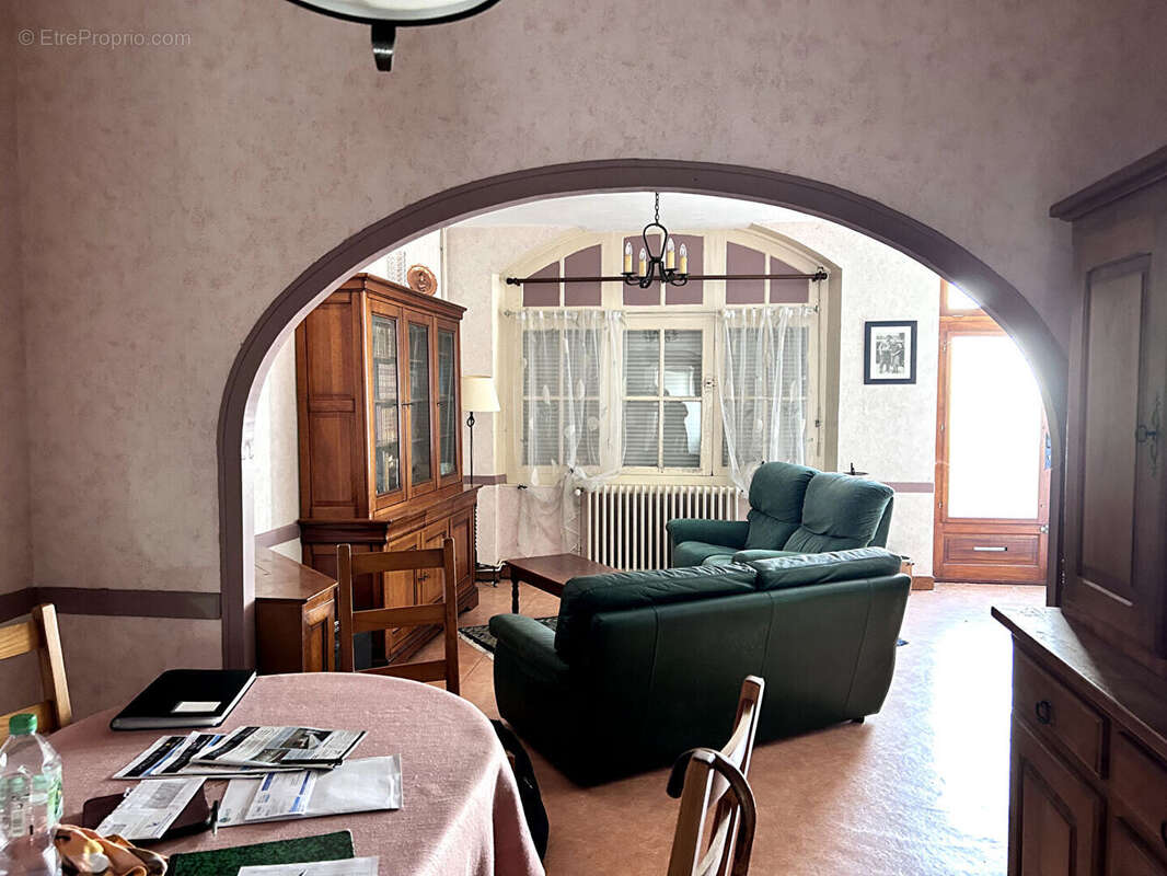 Maison à CHALLAIN-LA-POTHERIE