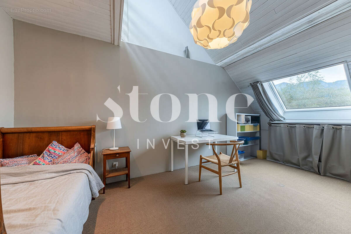 Appartement à MENTHON-SAINT-BERNARD