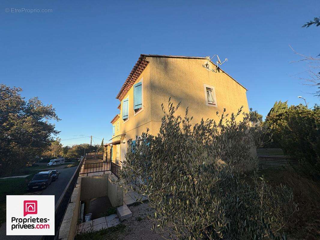 Maison à SAINT-MAXIMIN-LA-SAINTE-BAUME