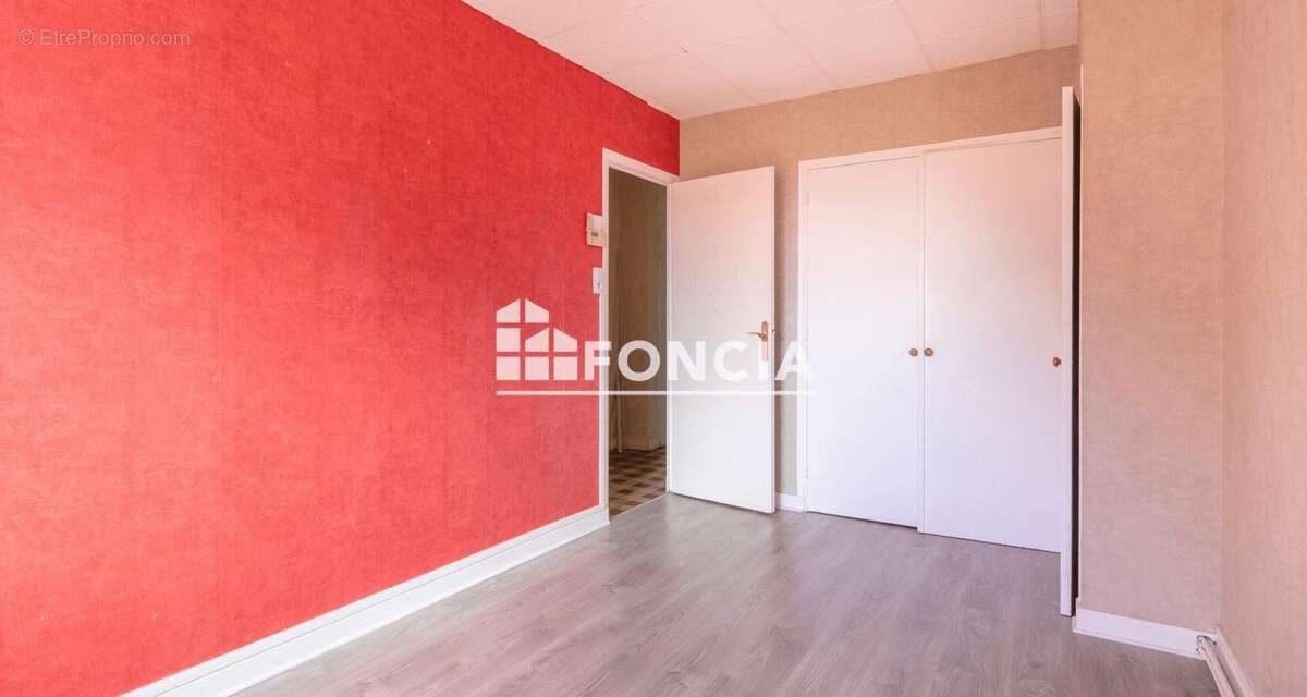 Appartement à SAINT-EGREVE