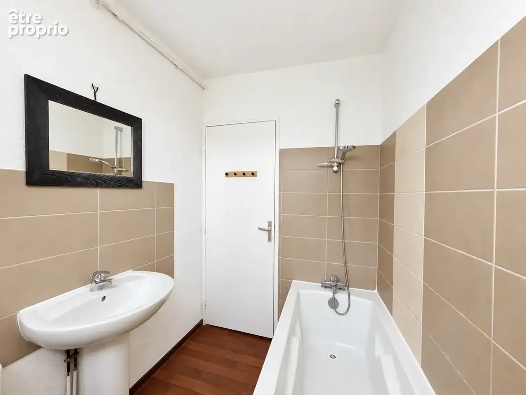 Appartement T2 vendu loué - 35.10m2 - photo 6
