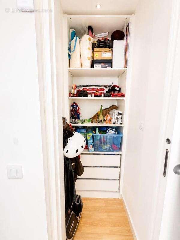 Appartement à PARIS-11E