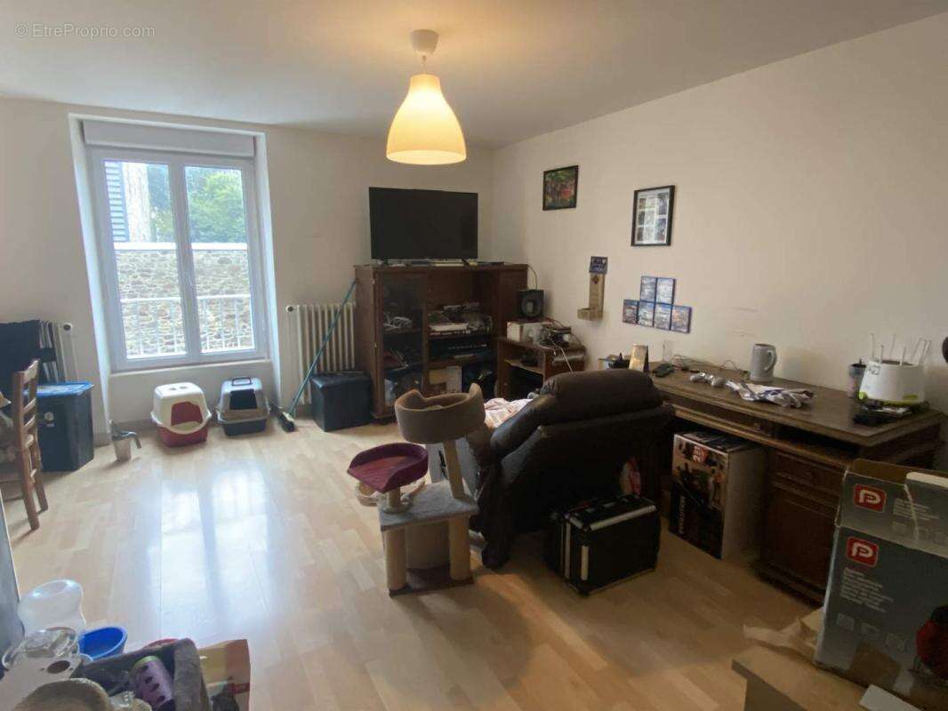 Appartement à FOUGERES