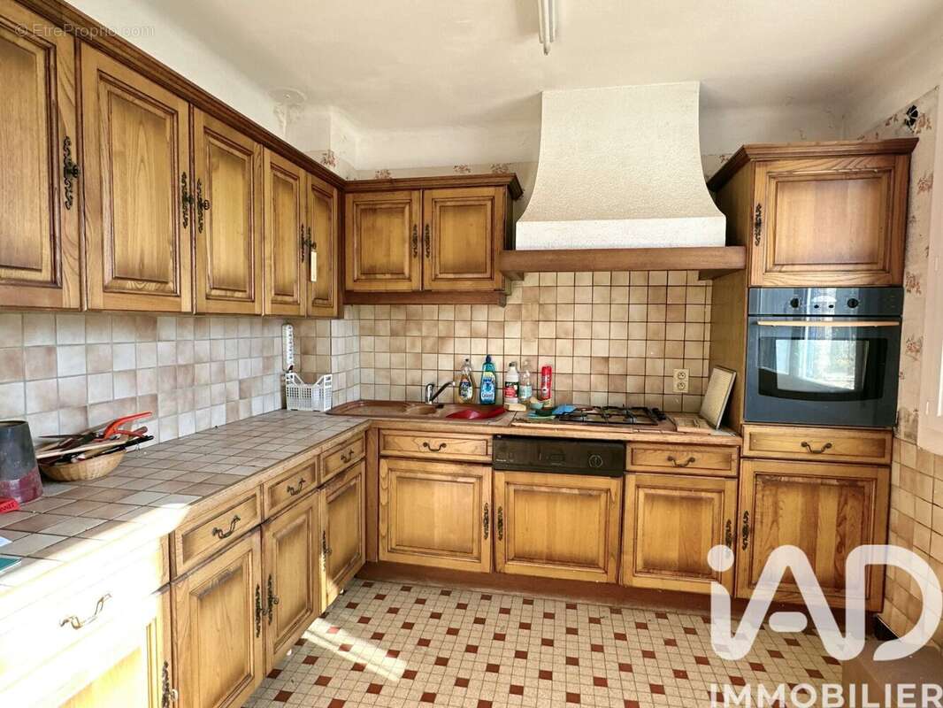 Photo 5 - Maison à SAINT-ETIENNE-DE-FONTBELLON