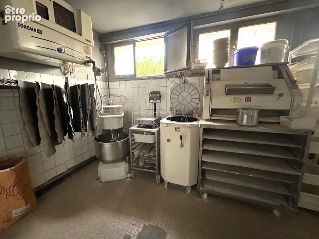 Fonds de commerce boulangerie-pâtisserie 97 m² centre Ézy-sur-Eure - photo 6