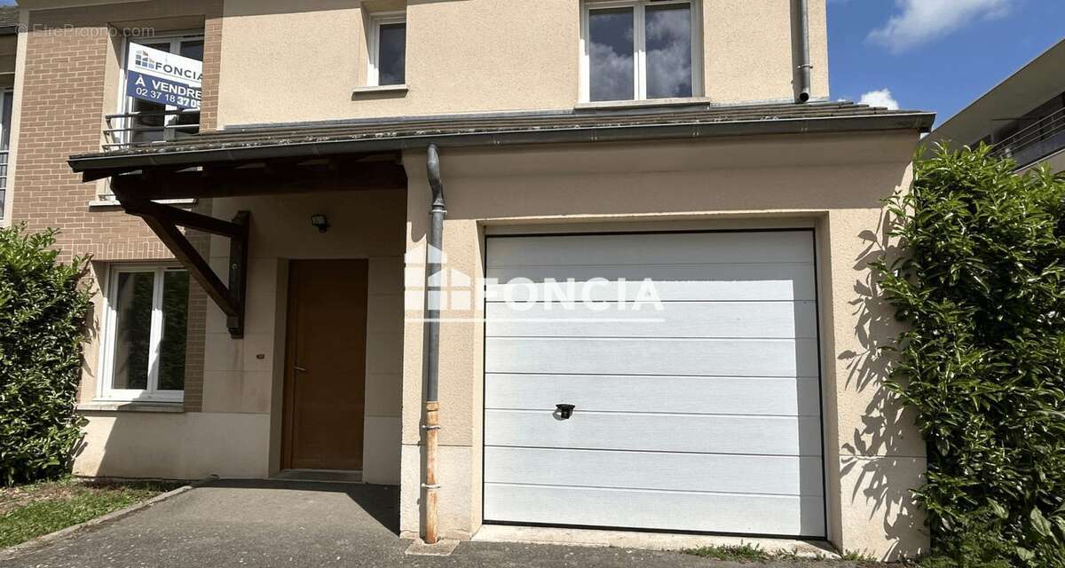 Maison à CHARTRES