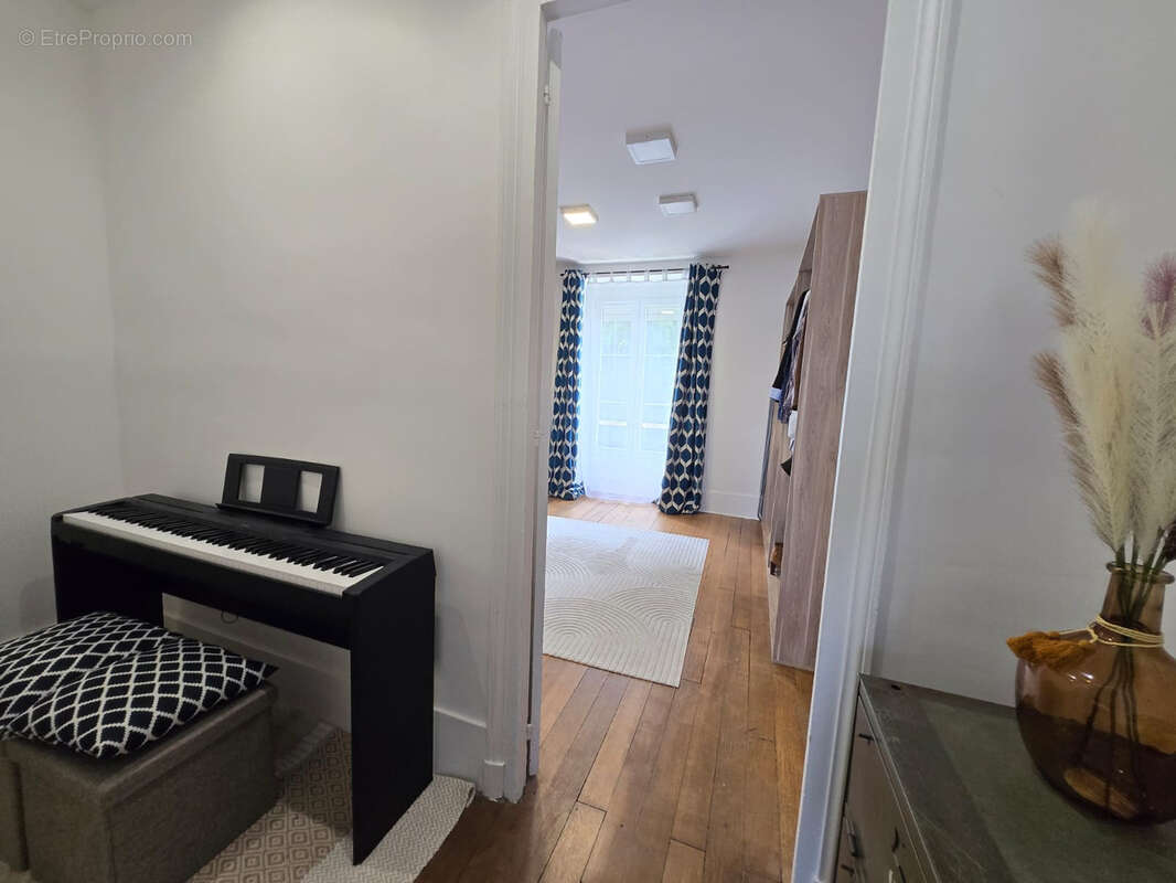 Maison à BRIE-COMTE-ROBERT