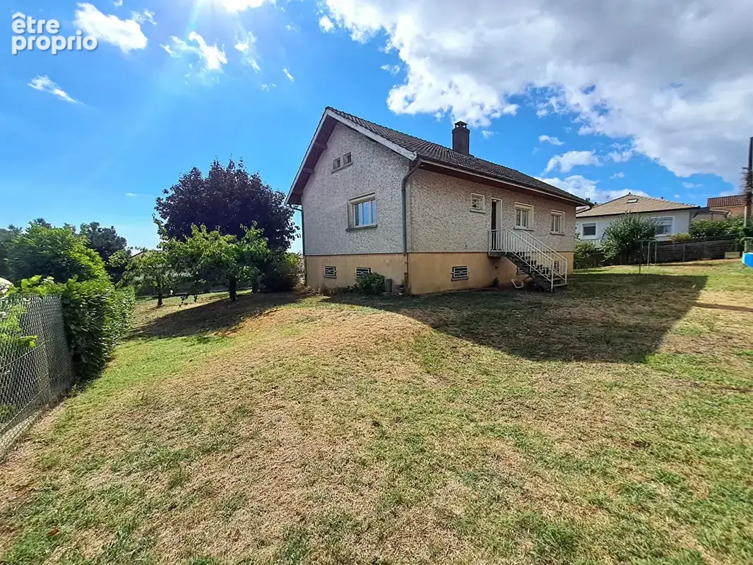 Maison 5 pièces au coeur de Soucieu-en-Jarrest - photo 2