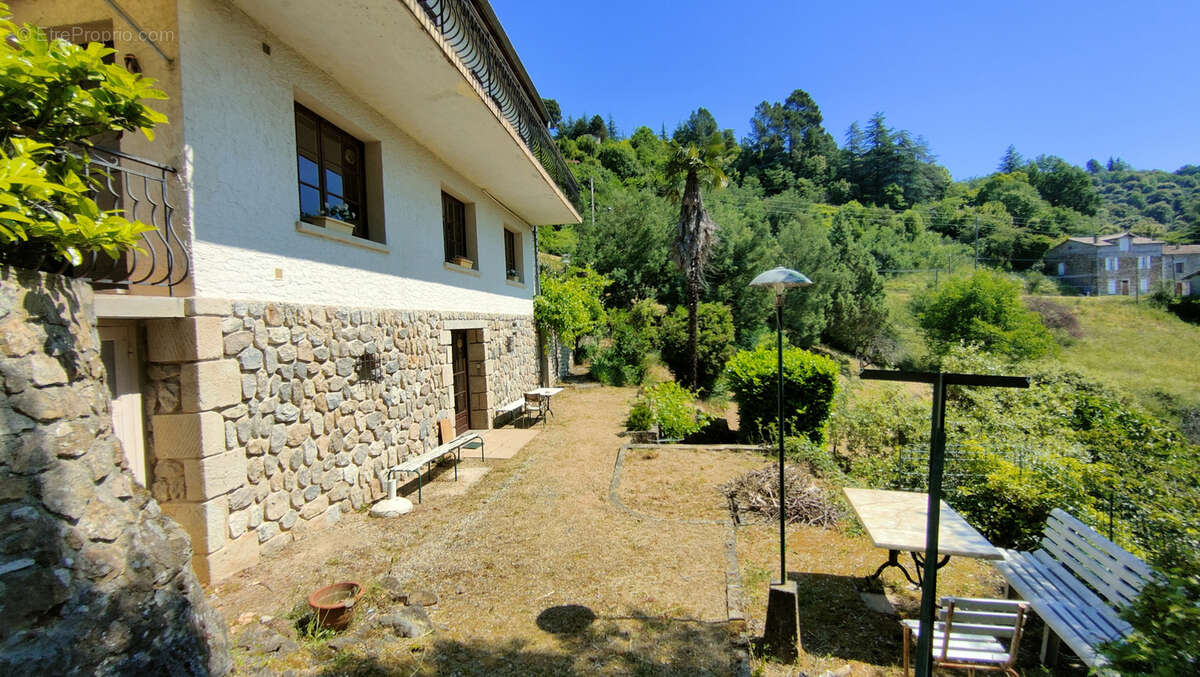 Maison à VALS-LES-BAINS