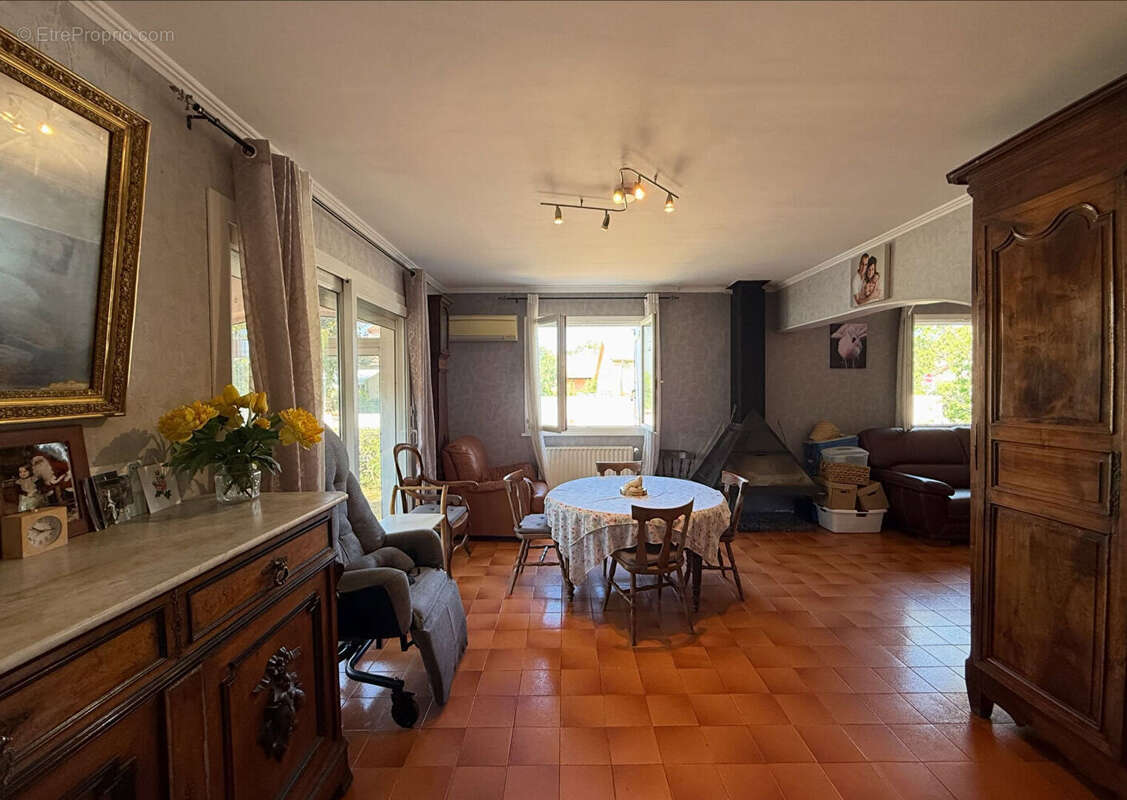 Maison à AUBORD