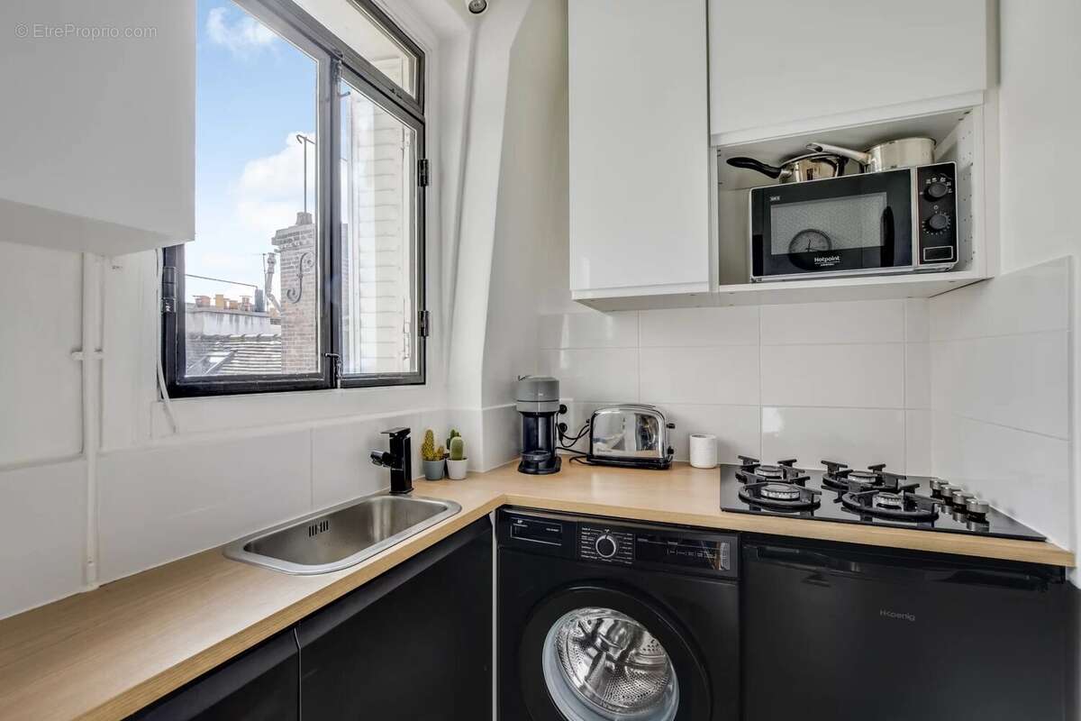 Appartement à PARIS-9E