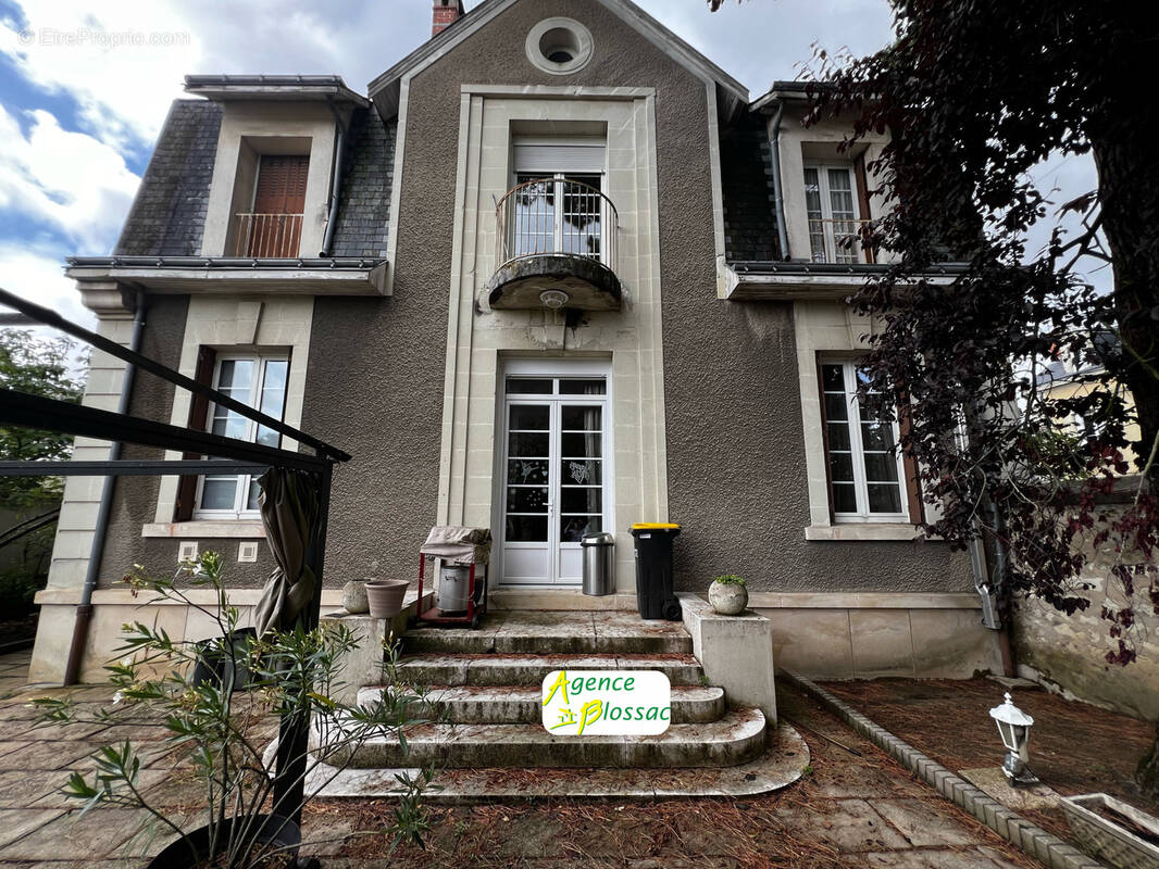 Maison à CHATELLERAULT