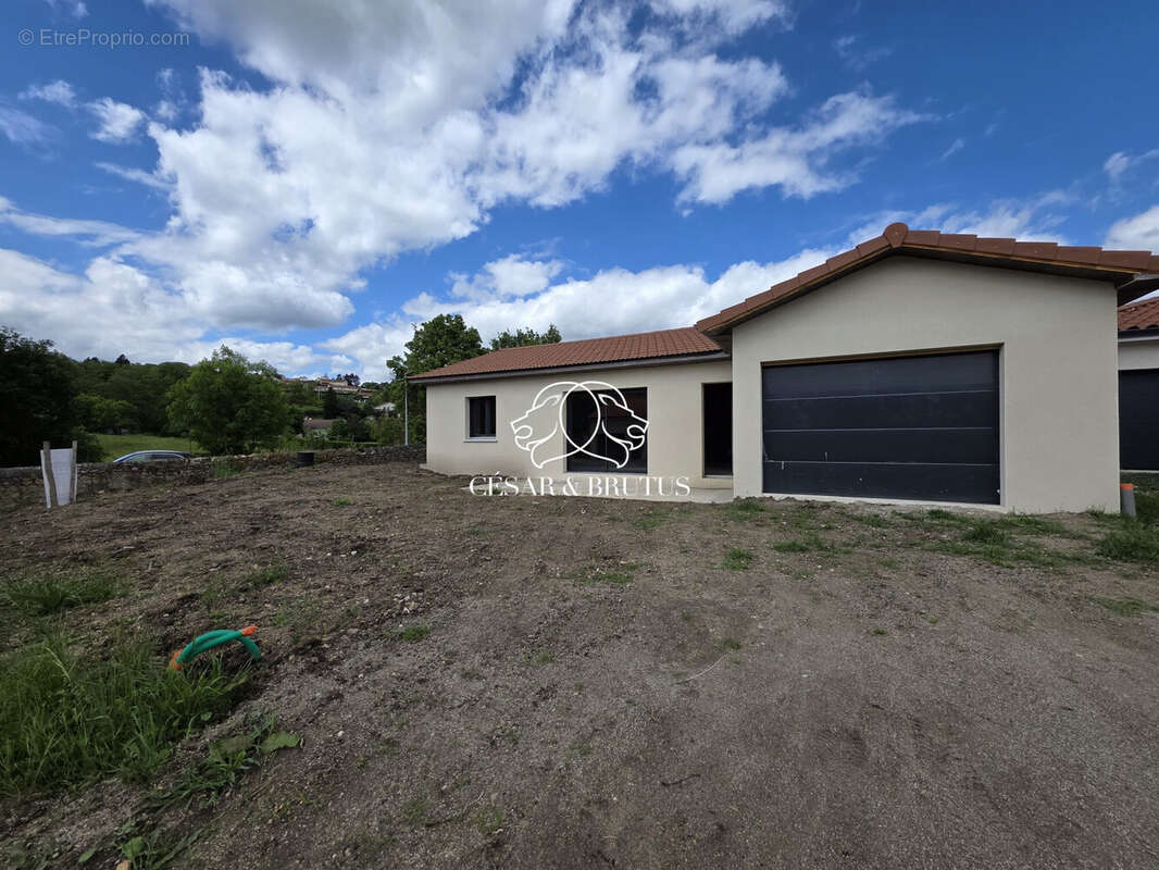 Maison 80 m² à Retournac  - photo 2