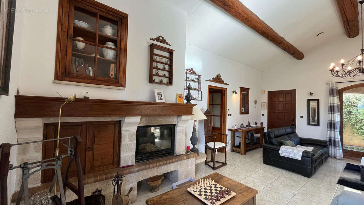 Maison à FRONTIGNAN