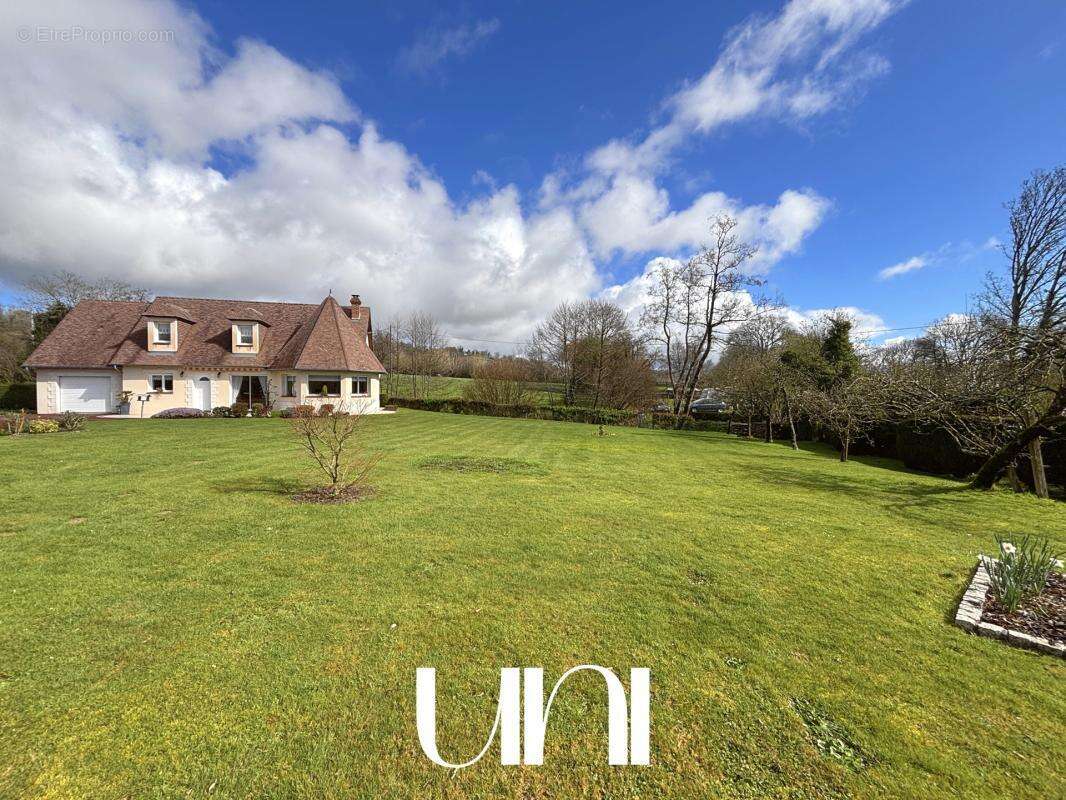 Maison à ANGERVILLE