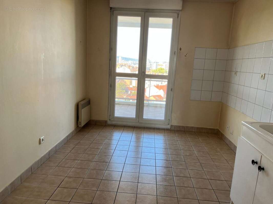 Appartement à VILLEURBANNE