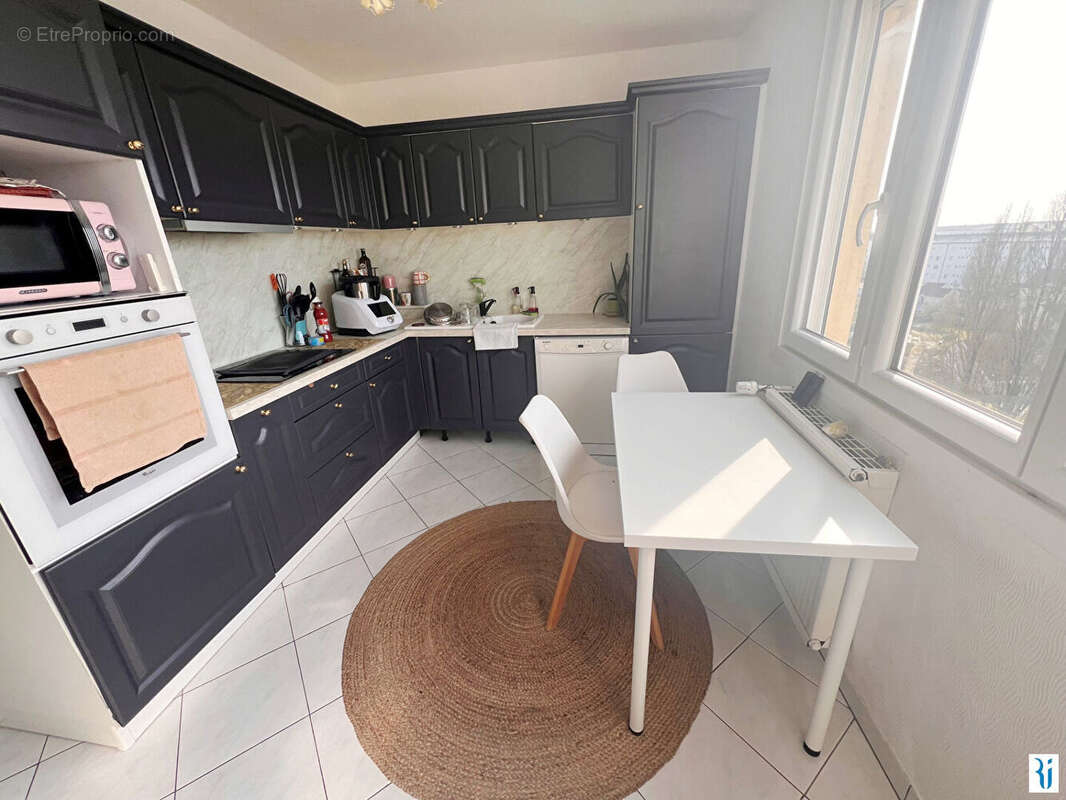 Appartement à CANTELEU