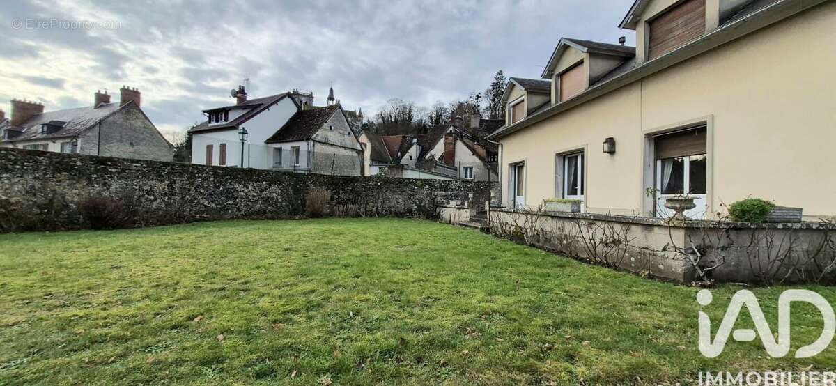 Photo 2 - Maison à CHAUMONT-EN-VEXIN