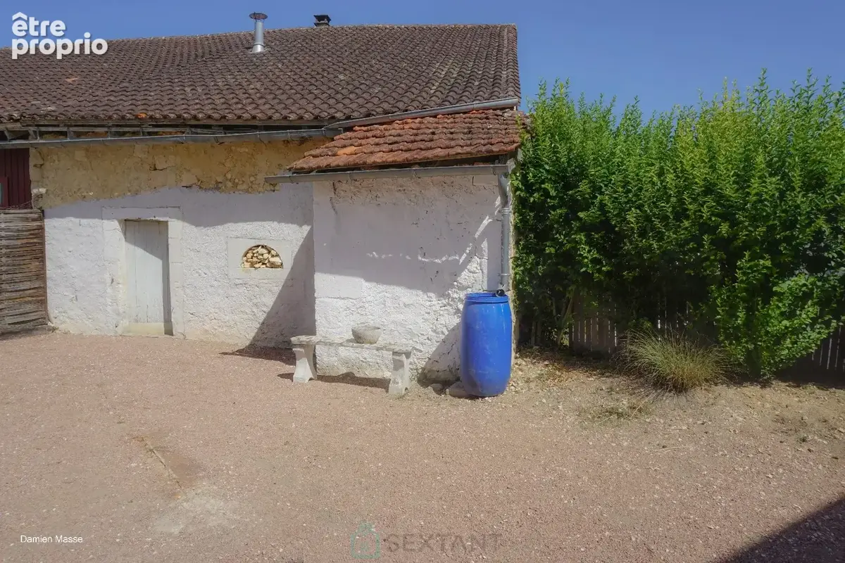 Charmante demeure en pierre, nichée sur les hauteurs de la petite Venise du Périgord. - photo 7