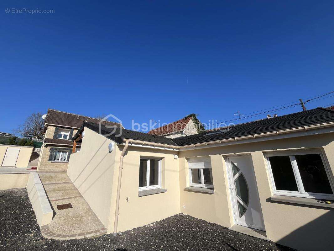 Maison à NANTEUIL-LES-MEAUX