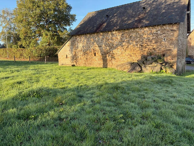 Appartement à AMBRIERES-LES-VALLEES