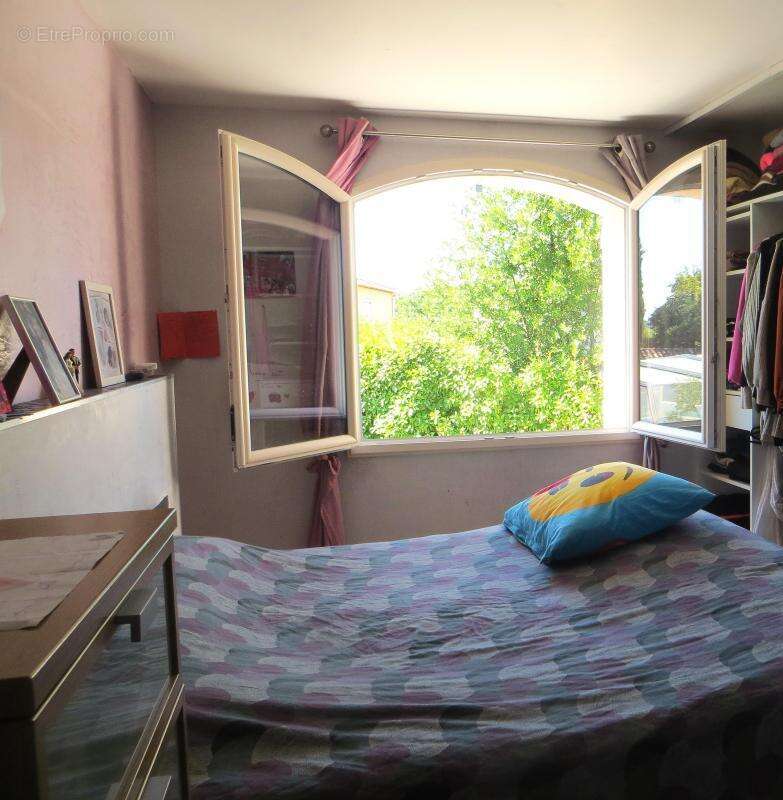 Maison à SAINT-MARTIN-DE-VALGALGUES