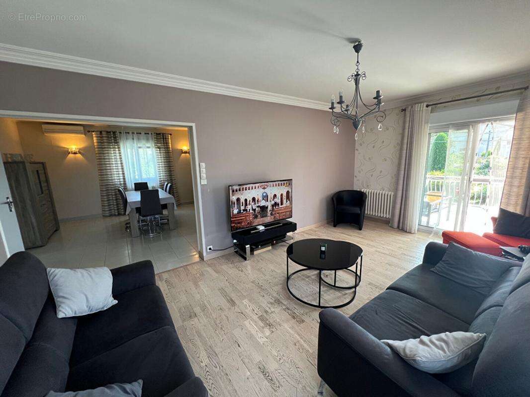 Maison à SAINT-MARCEL-LES-VALENCE