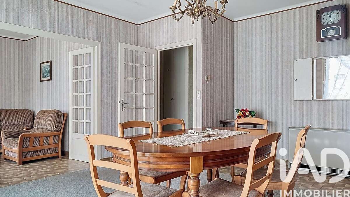 Photo 2 - Maison à PLEINE-FOUGERES