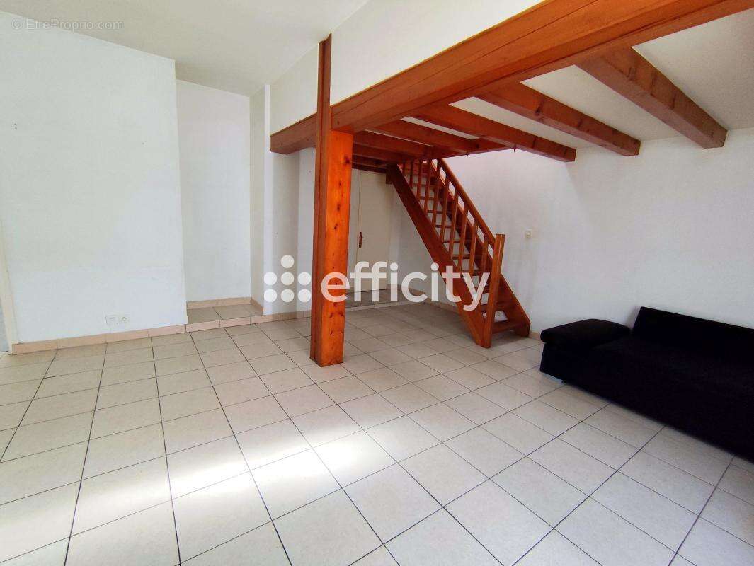 Maison à COGNAC