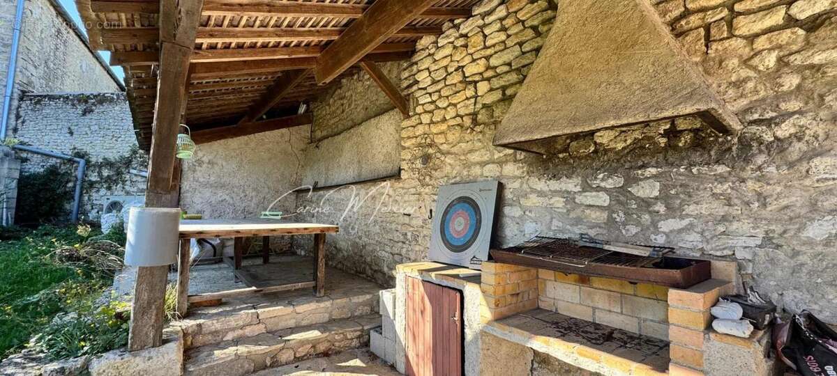 Maison à MONTAINVILLE