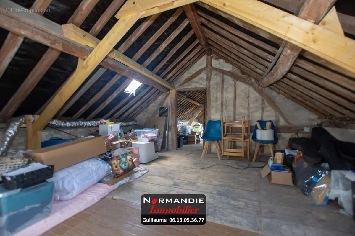 Maison à LA TRINITE-DU-MONT