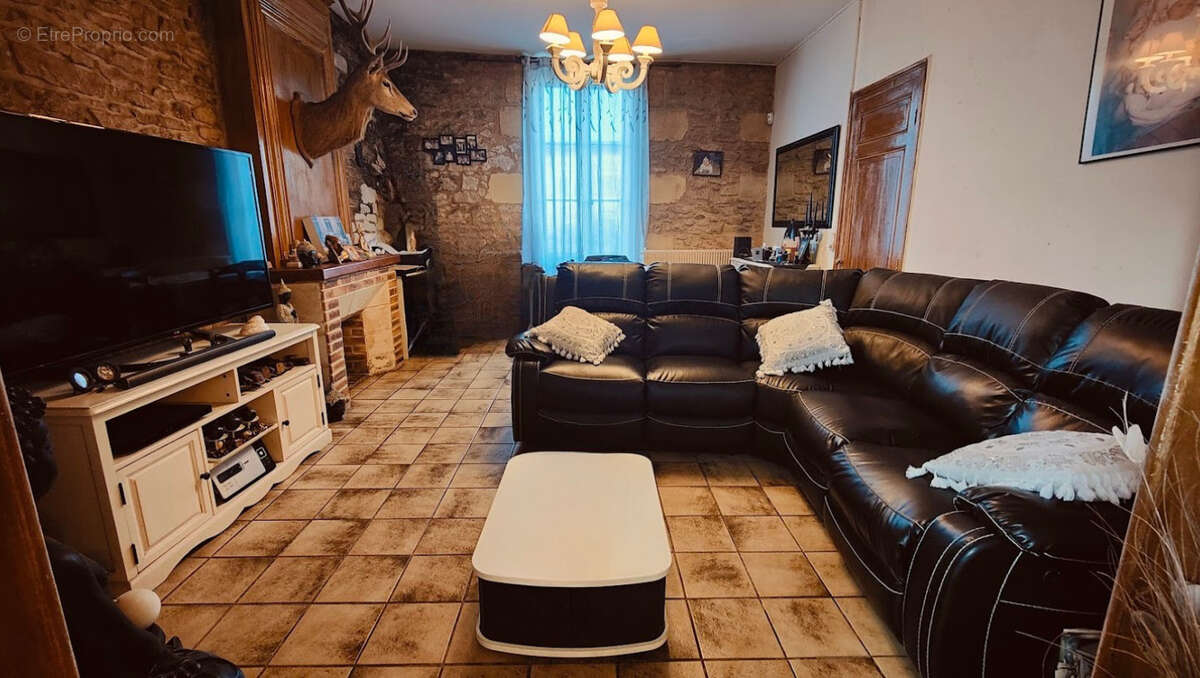 En exclusivité Vente interactive. Projet de vie clé en main : Commerce + habitation - photo 16