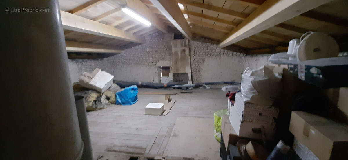 Maison à SAINT-FORT-SUR-GIRONDE