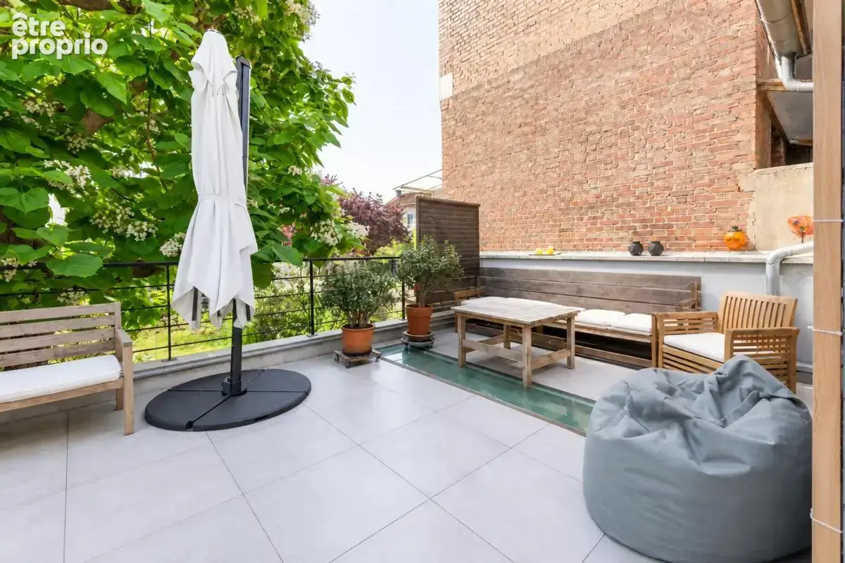 Maison de 234m² au sol à Nanterre Ville - photo 7