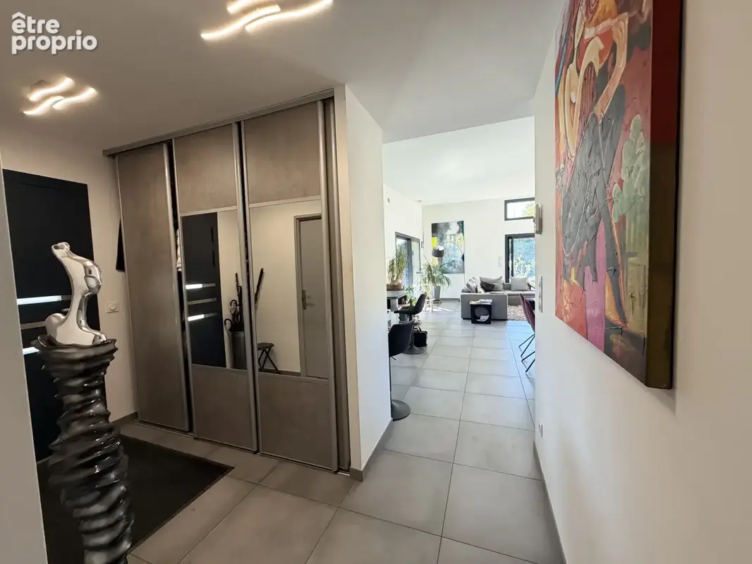 MALAUZAT  Maison moderne de 2017, de 158 m2 habitables, plain pied, 4 chambres, double garage et terrasse bio- - photo 16