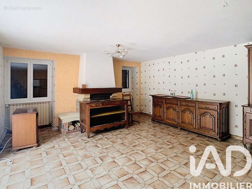 Photo 5 - Maison à CHATEAUVILLAIN