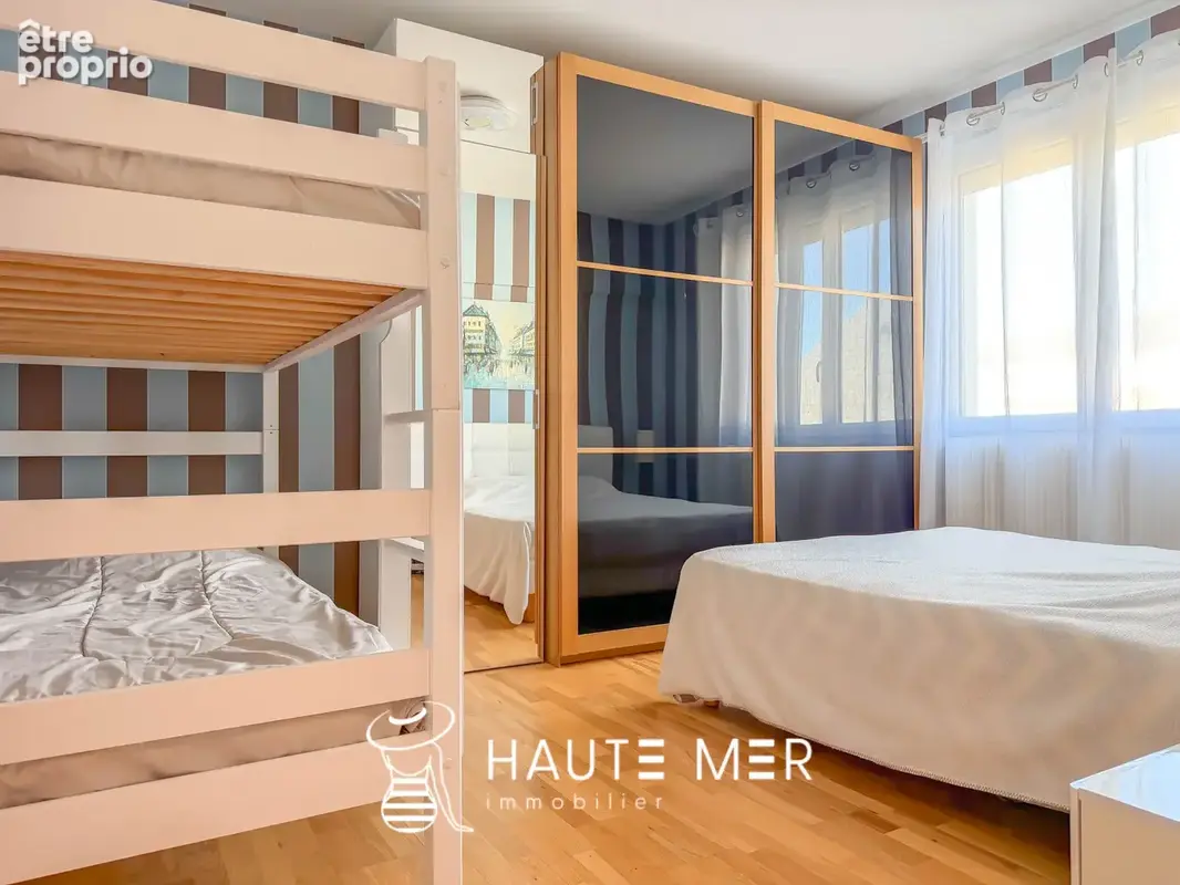 CORAUX - Large vue sur mer pour cet appartement T3 - photo 7