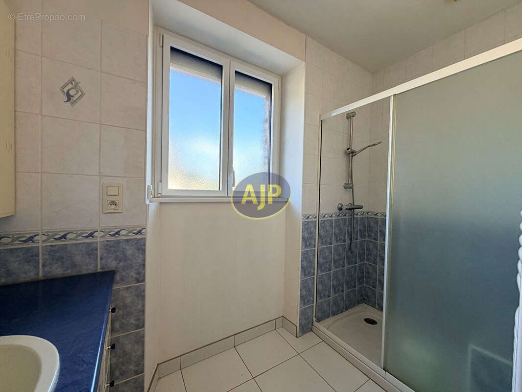 Maison Bourg 9 pièces 199m2, 1580 m² terrain - photo 12