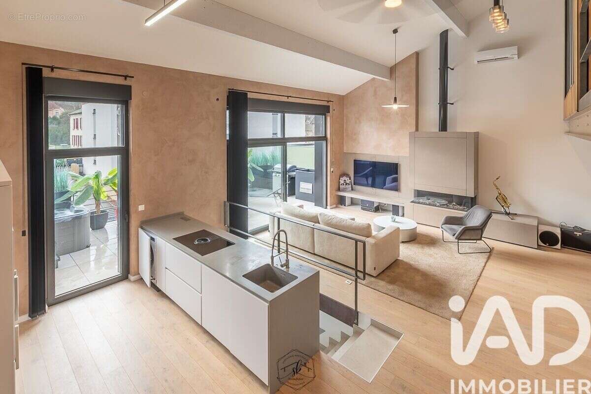 Photo 2 - Appartement à SEREMANGE-ERZANGE