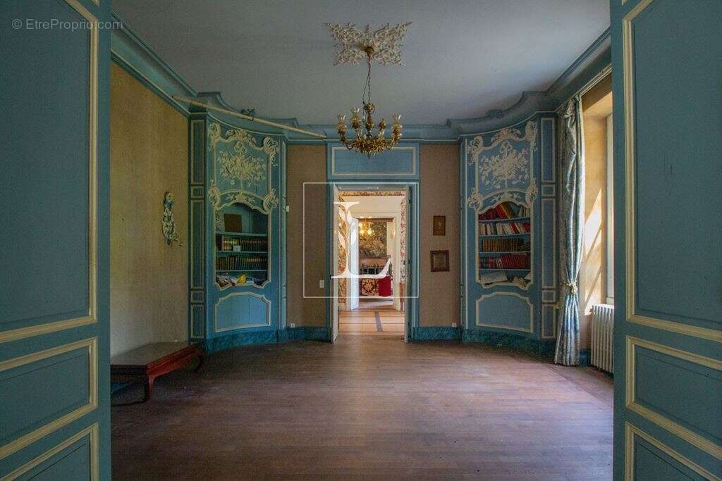 Maison à SAINT-NAUPHARY