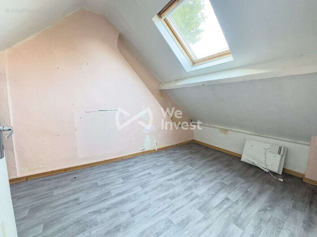 Maison 112 m² à Crouy-Sur-Ourcq  - photo 9