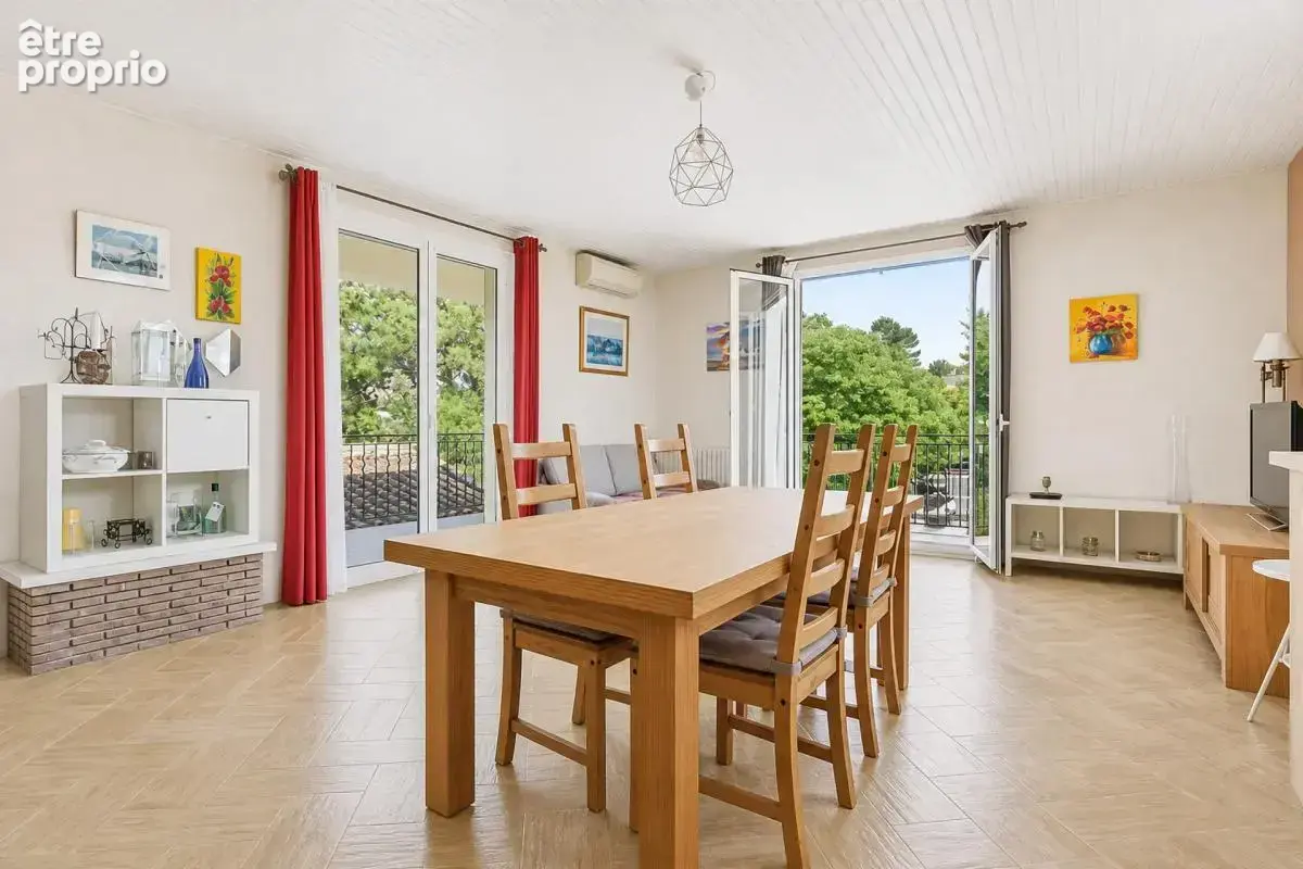 Photo Maison à Velaux au prix de 585 000€