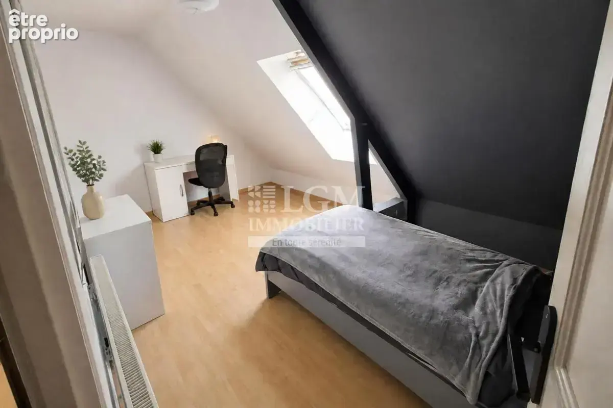 Winnezeele - Maison familiale semi plain-pied, individuelle- 150 m², jardin- Terrain 3 610 m² - photo 7